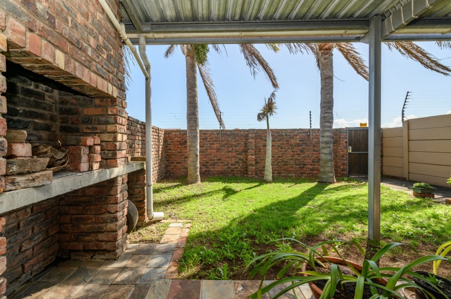  Bedroom Property for Sale in Kabega Park Eastern Cape